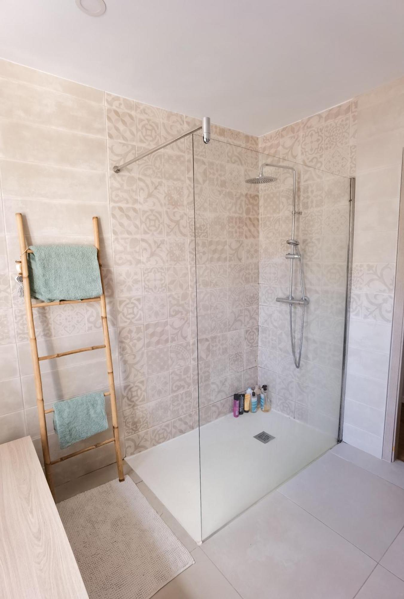 Verriere & Parement En Centre-Ville Epinal Luaran gambar