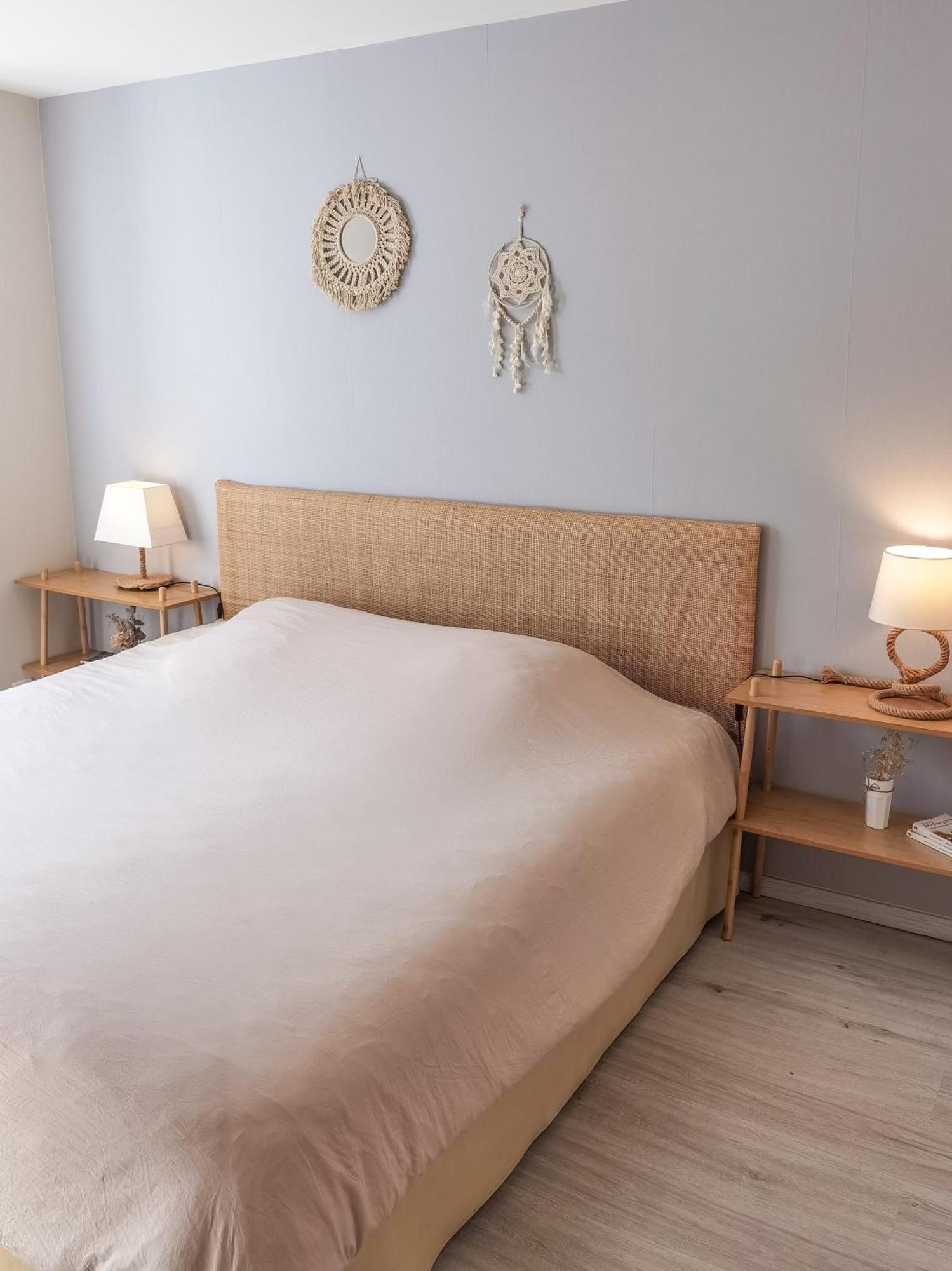 Verriere & Parement En Centre-Ville Epinal Luaran gambar