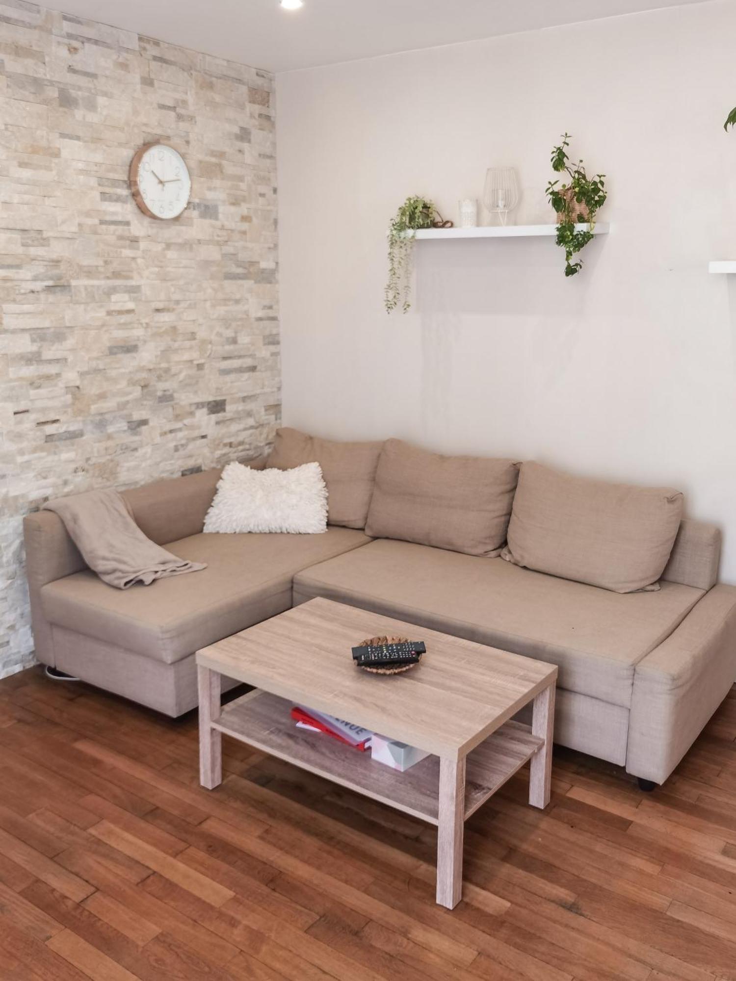 Verriere & Parement En Centre-Ville Epinal Luaran gambar