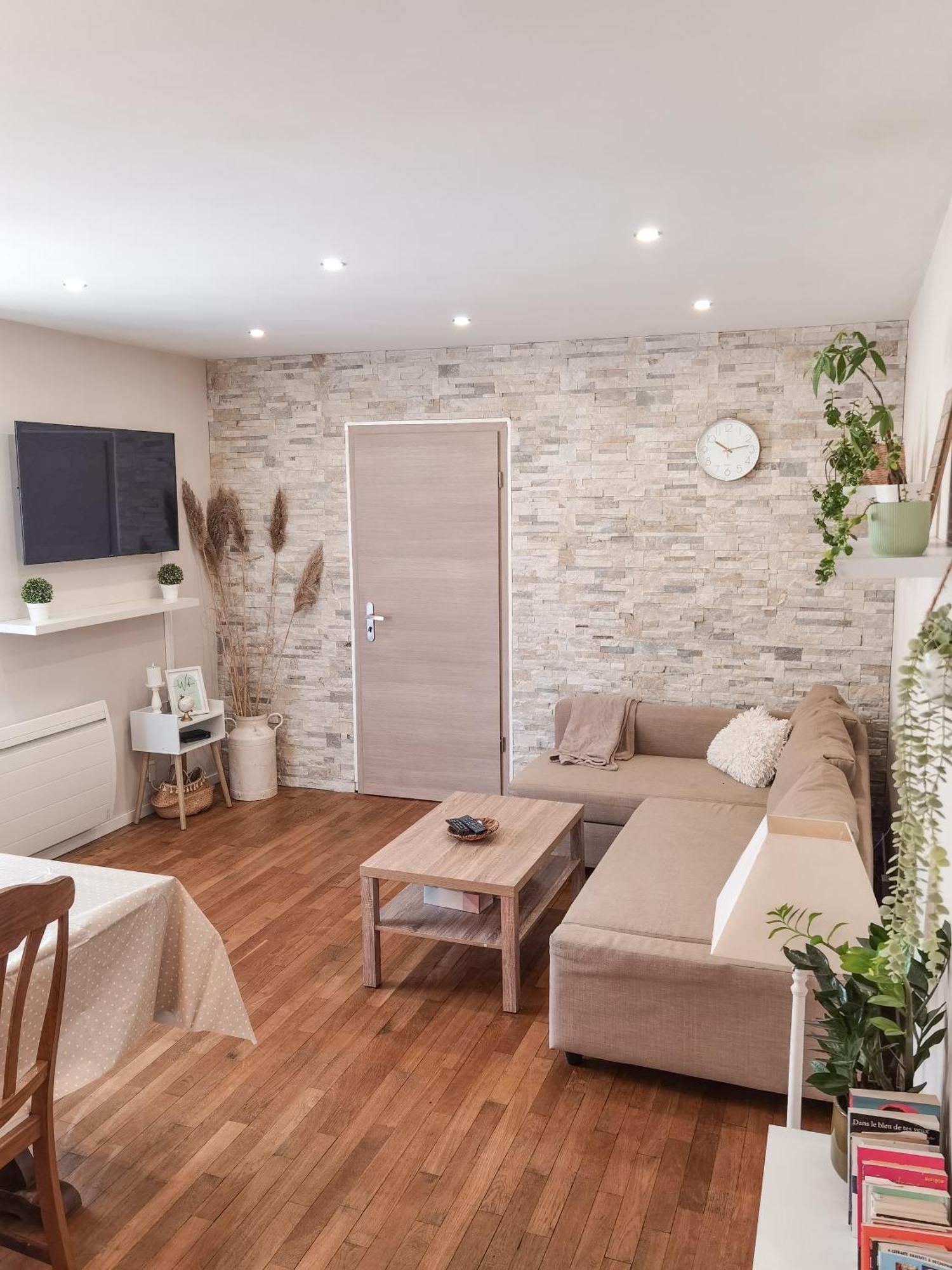 Verriere & Parement En Centre-Ville Epinal Luaran gambar