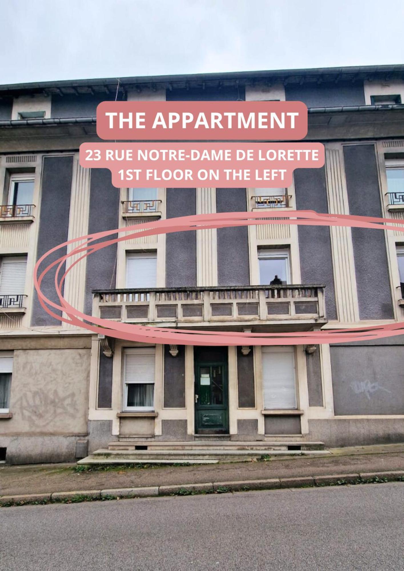 Verriere & Parement En Centre-Ville Epinal Luaran gambar